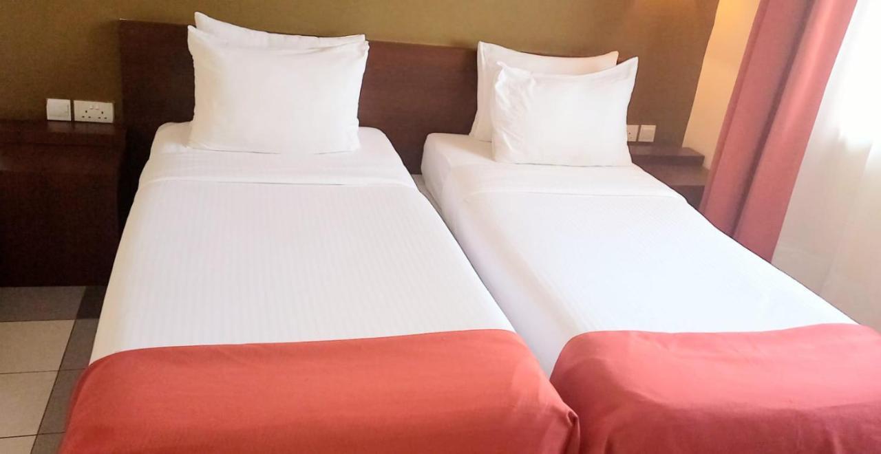 Hotel Sunrise ไนโรบี ภายนอก รูปภาพ
